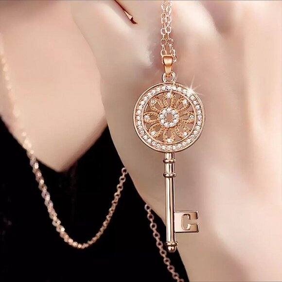 💝 Hollow Flower CZ Dainty Micro Pave Rose Gold Plated Necklace Women, EVGG1096 - Picture 3 of 8